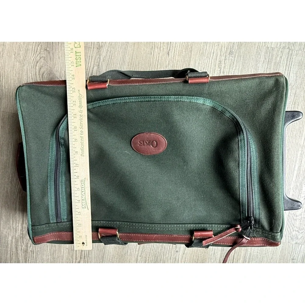Orvis Vintage Green Canvas & Leather Wheeled Carry-On Duffel Bag 19x13x8